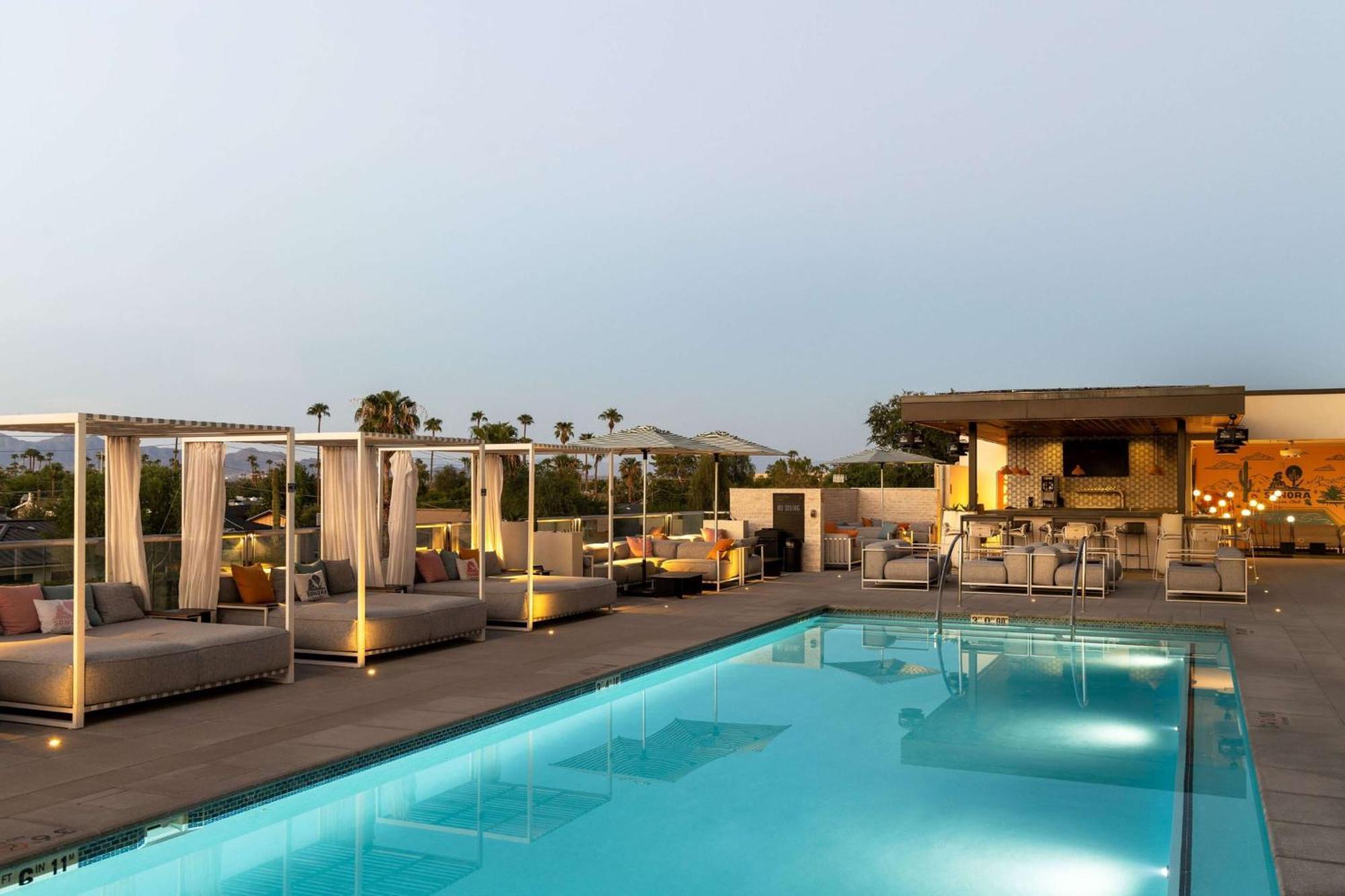 Senna House Hotel Scottsdale, Curio Collection By Hilton ภายนอก รูปภาพ